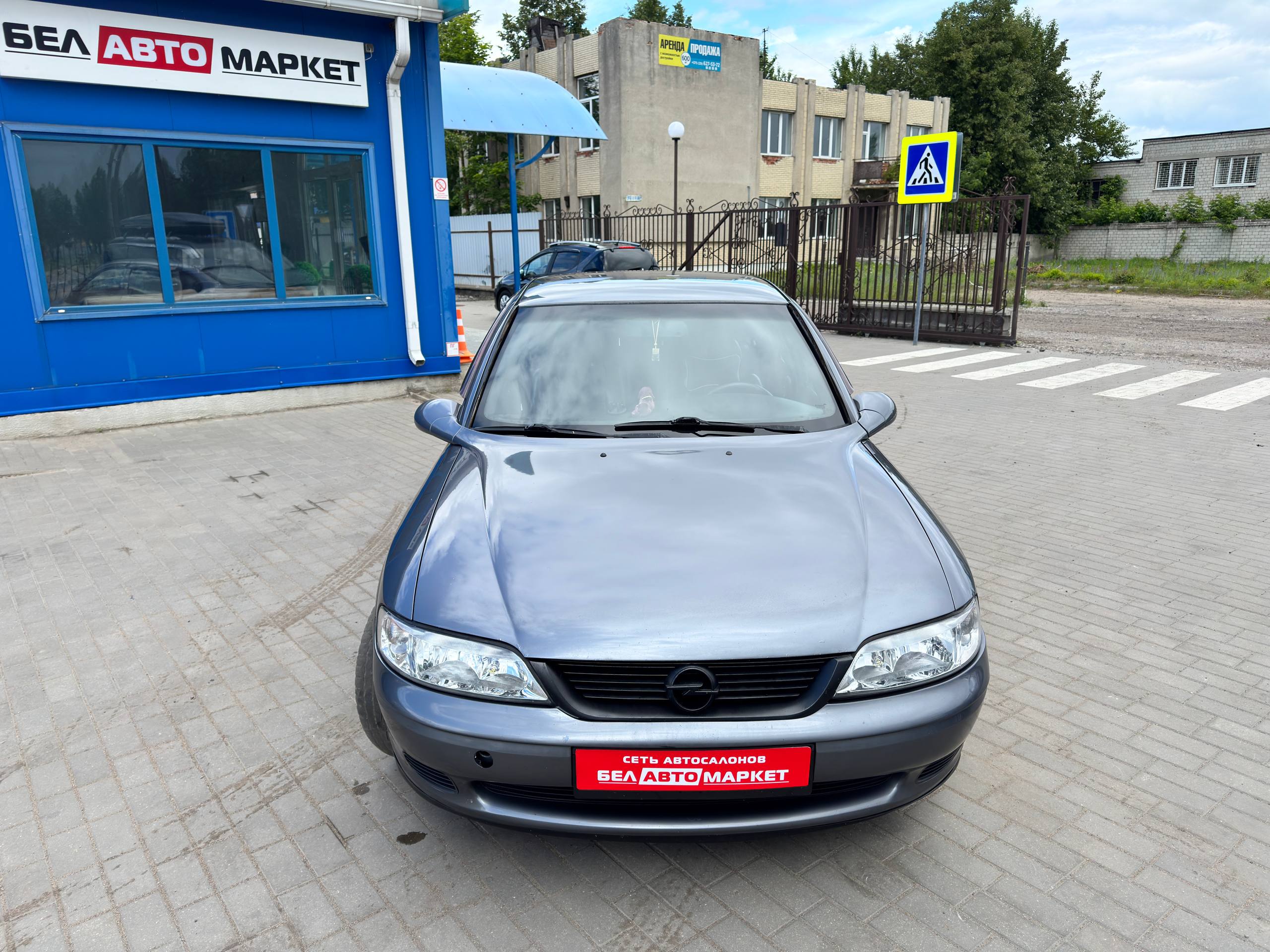 Фото автомобиля 2
