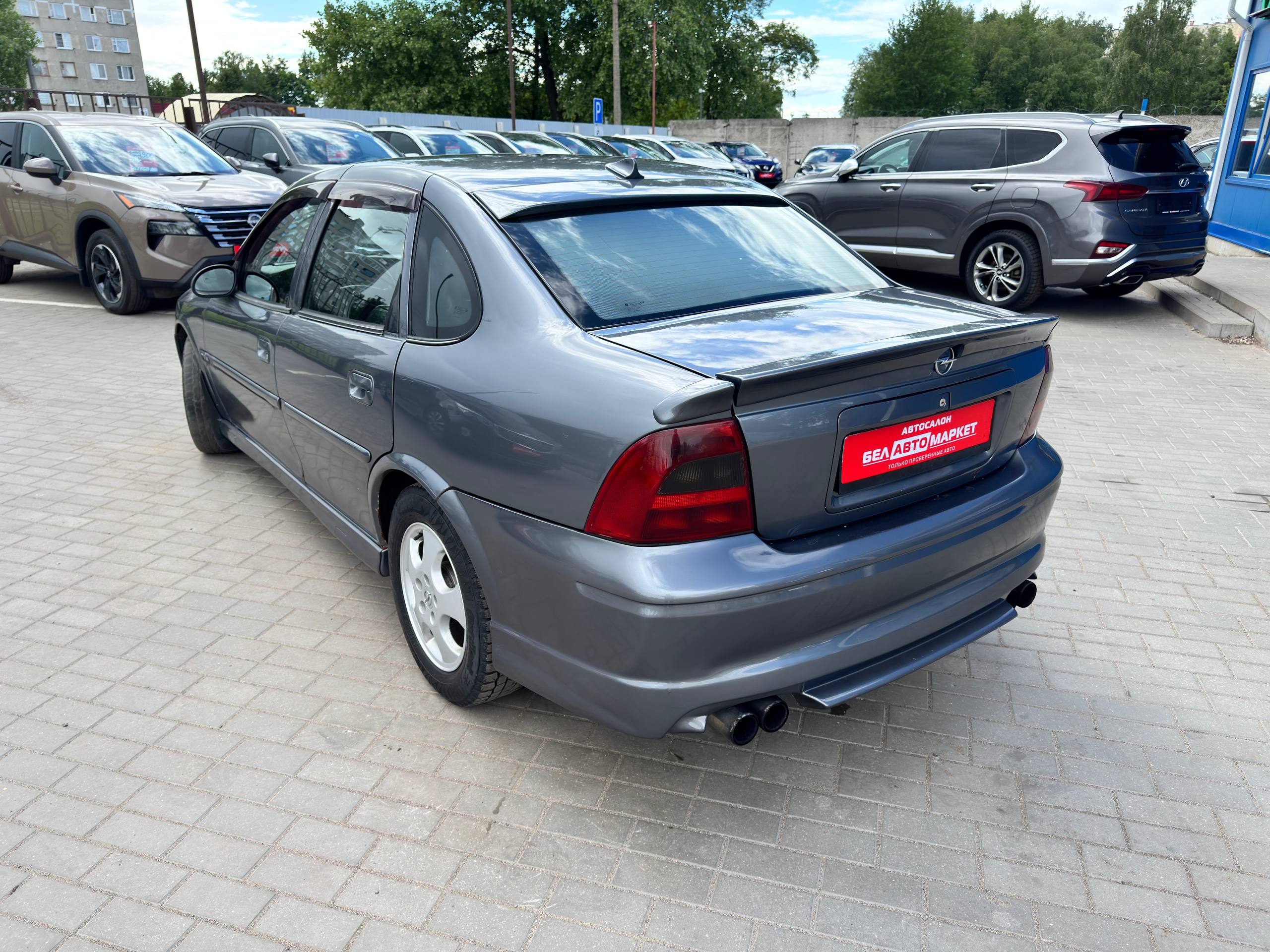 Фото автомобиля 7