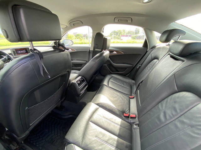 Фото автомобиля 11