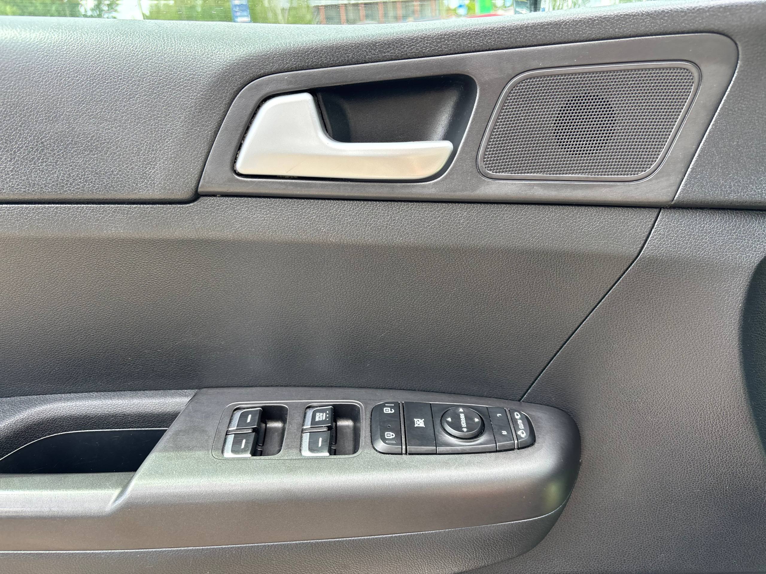 Фото автомобиля 14