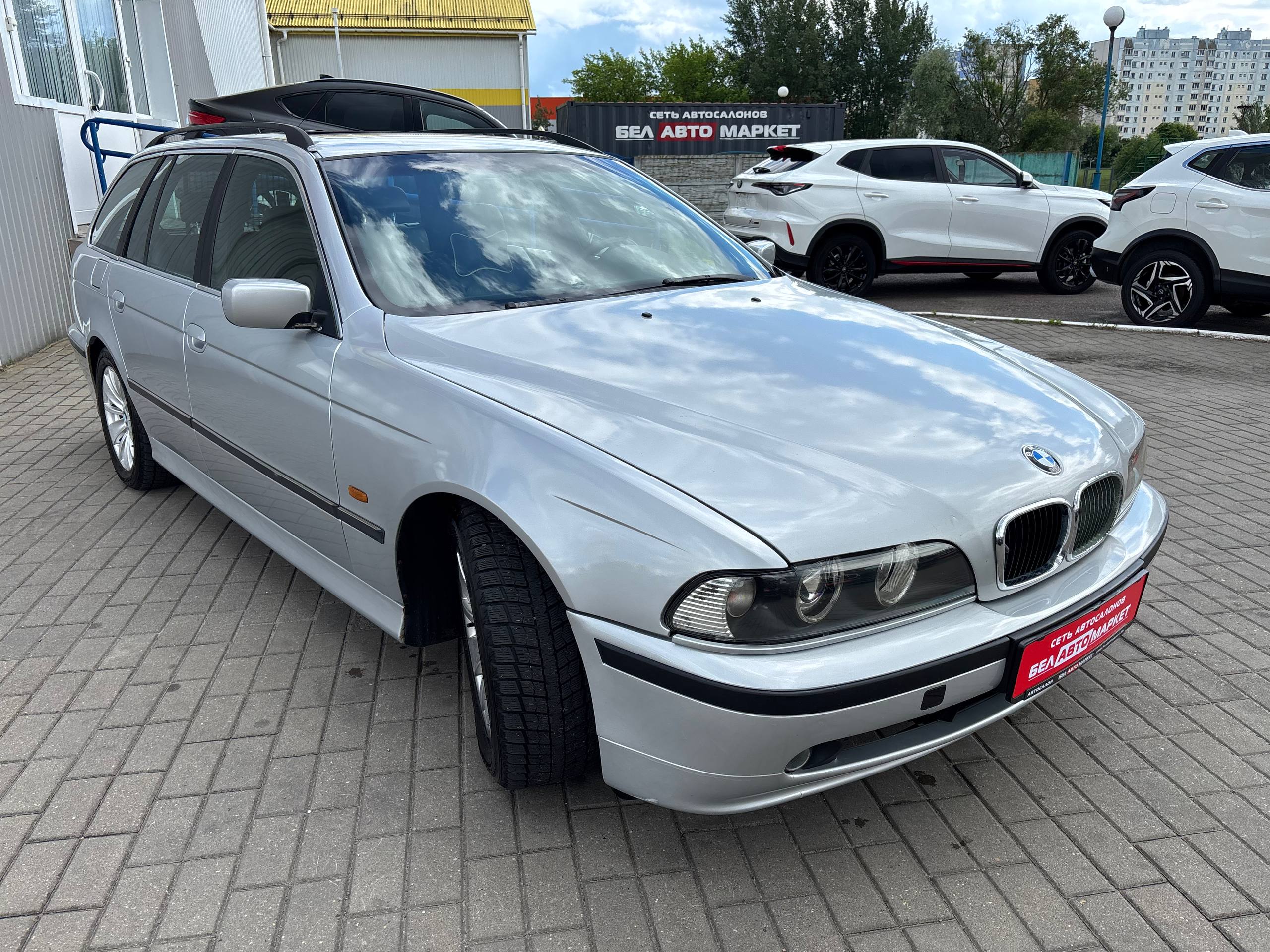 Фото автомобиля 3