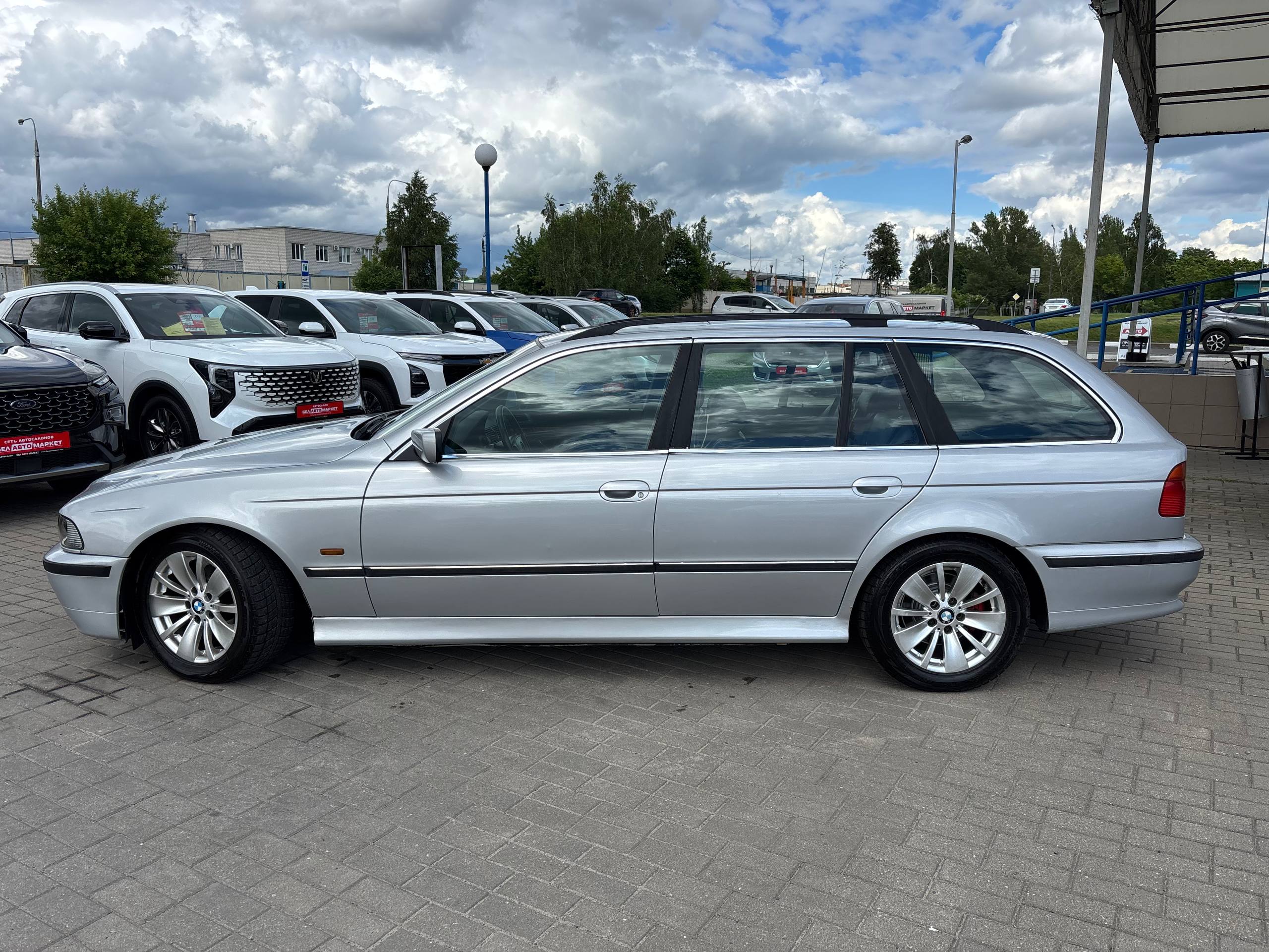 Фото автомобиля 7