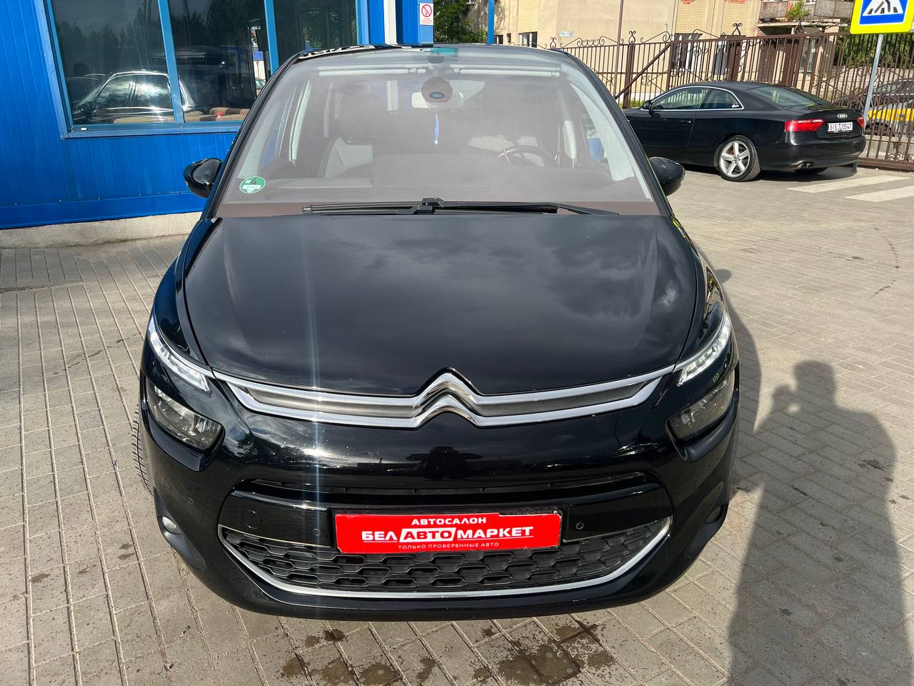 Фото автомобиля 1