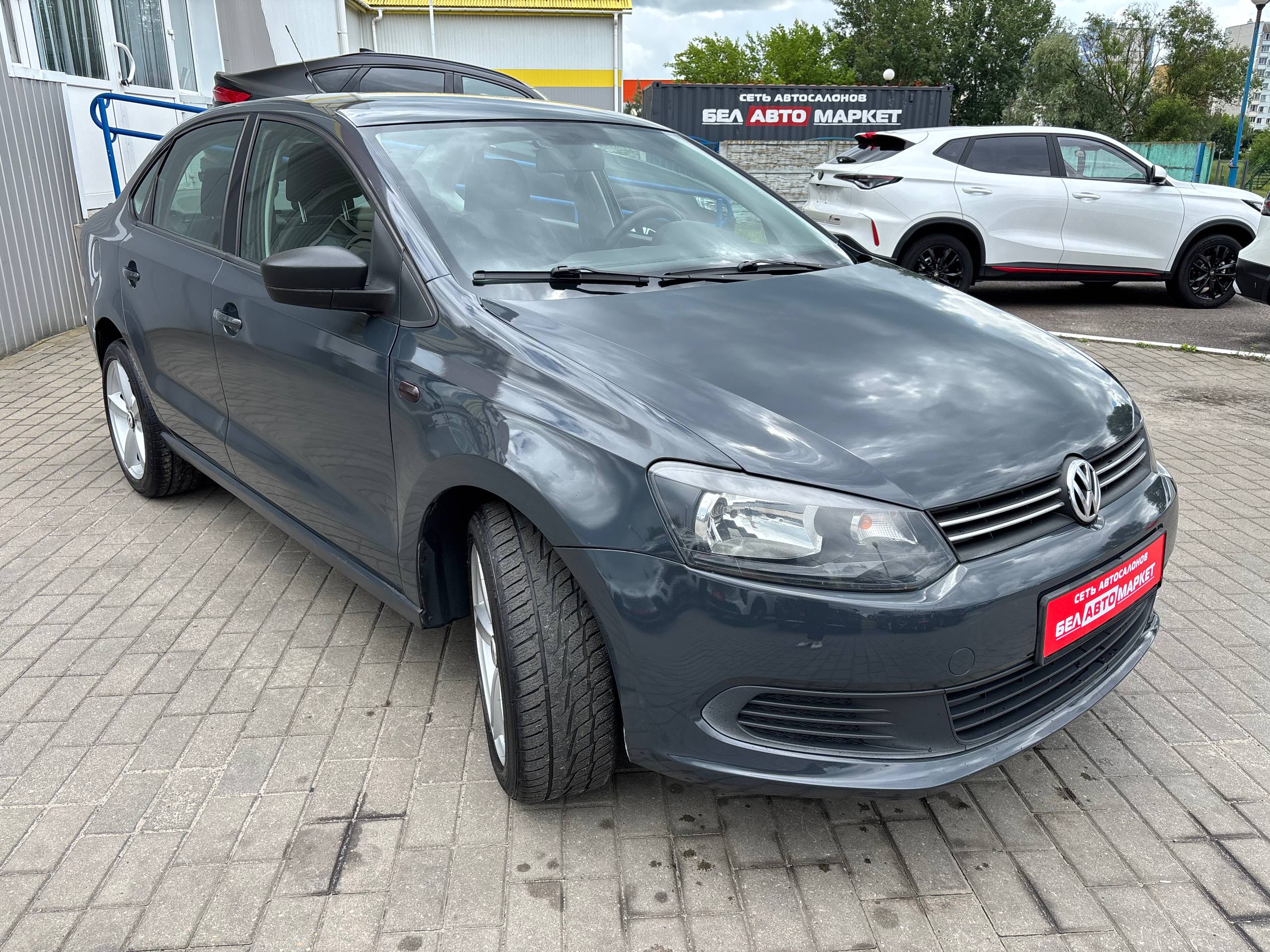 Фото автомобиля 3