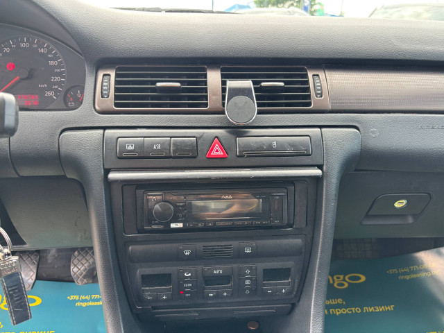 Фото автомобиля 11