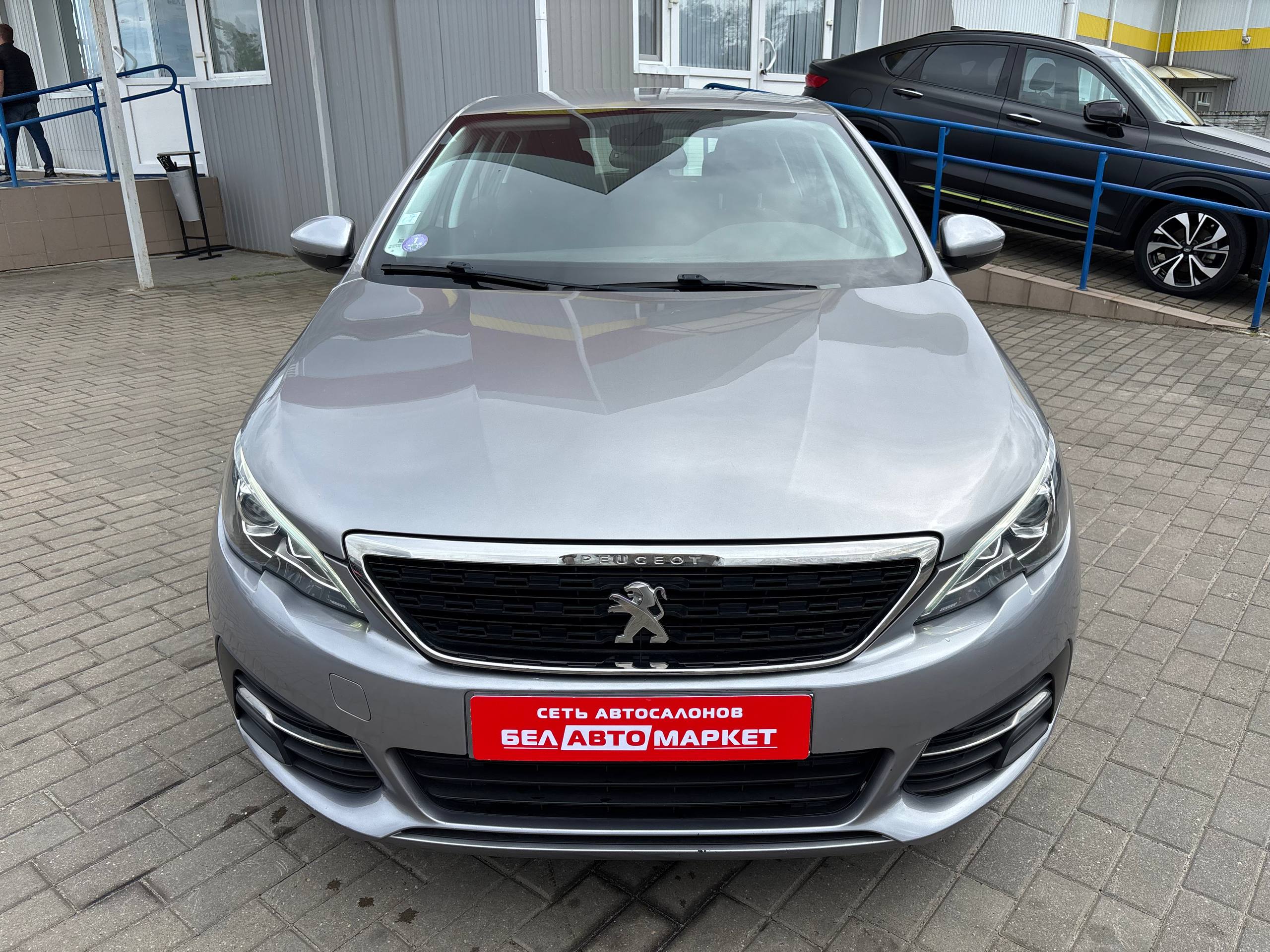 Фото автомобиля 3