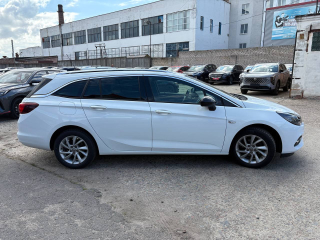 Фото автомобиля 3