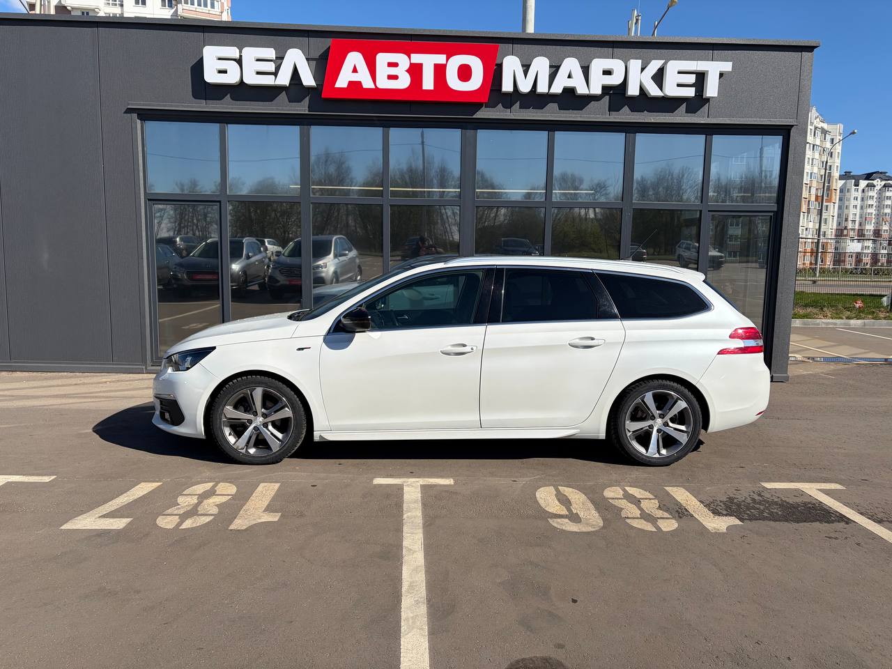 Фото автомобиля 8
