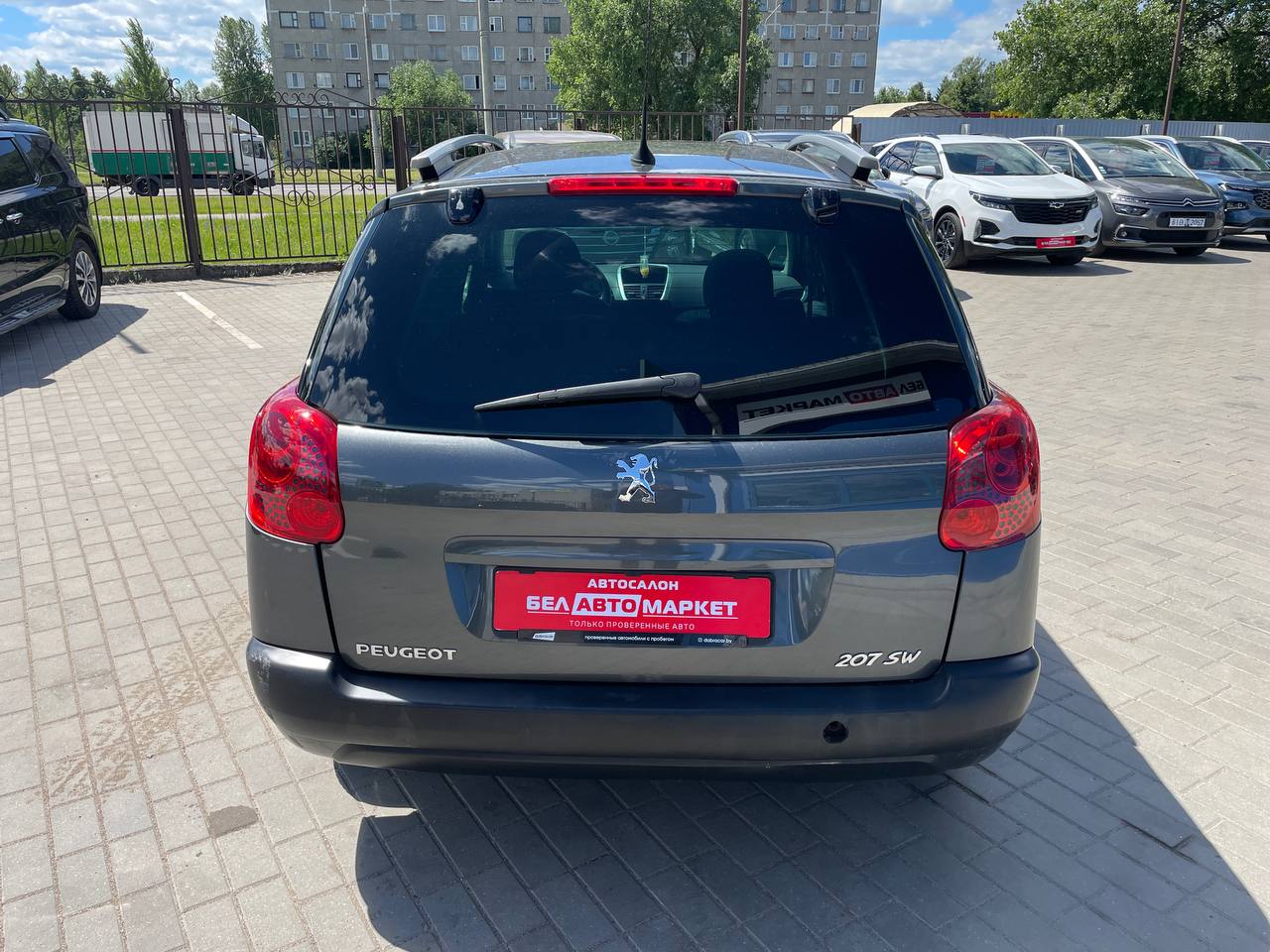 Фото автомобиля 5