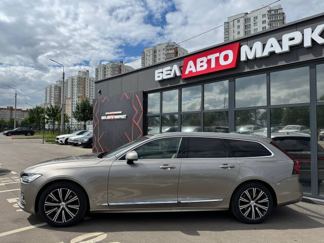 Фото автомобиля 8