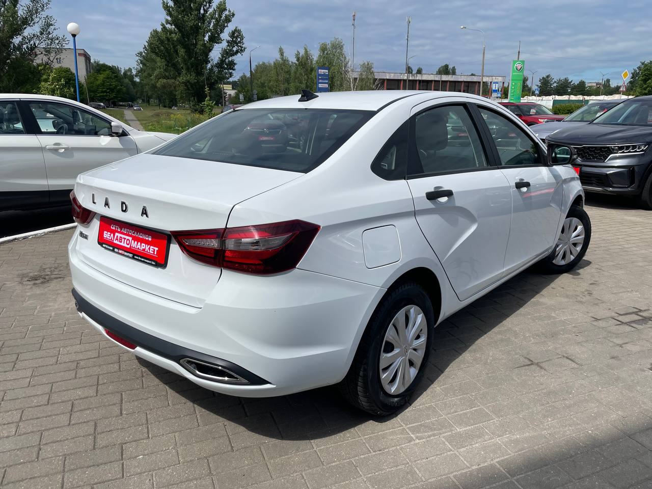 Фото автомобиля 6