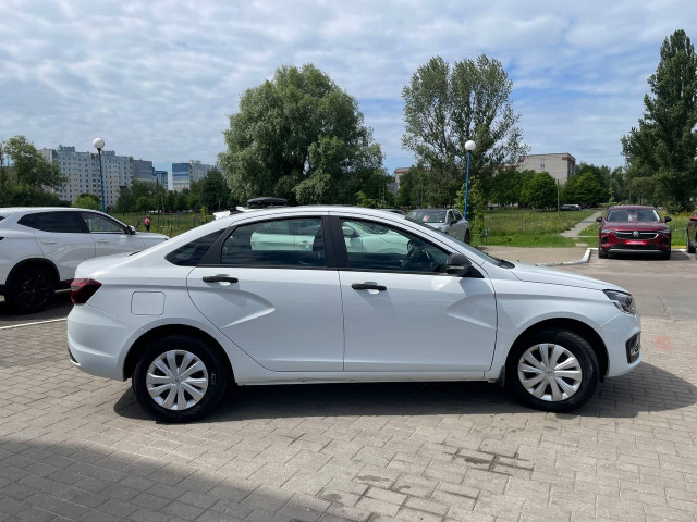 Фото автомобиля 5