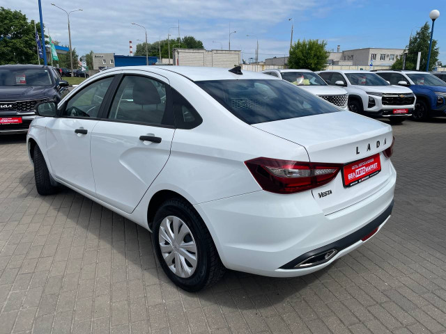 Фото автомобиля 7