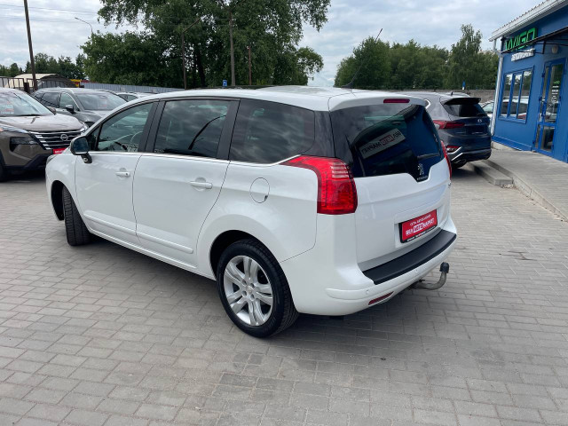Фото автомобиля 9