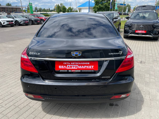 Фото автомобиля 5