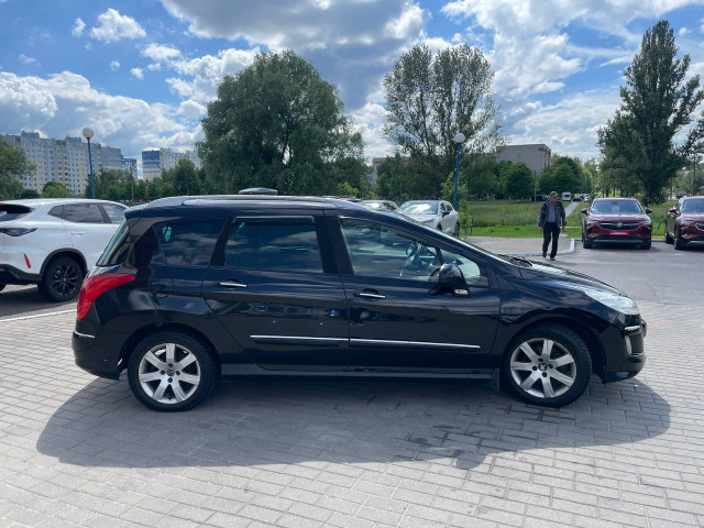 Фото автомобиля 5