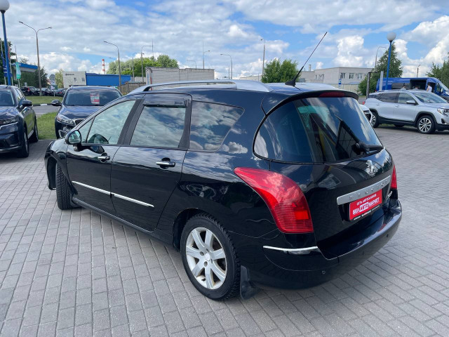 Фото автомобиля 8