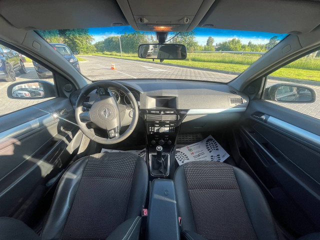 Фото автомобиля 12