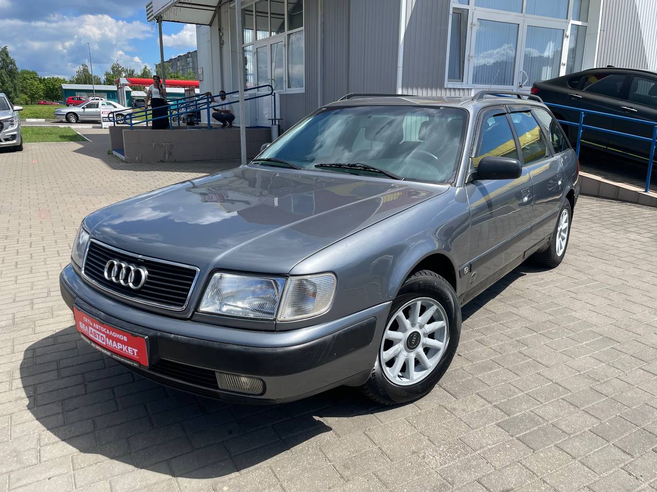 авто с пробегом audi 100 1994