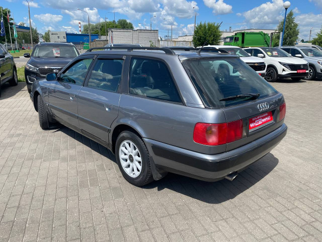 Фото автомобиля 6