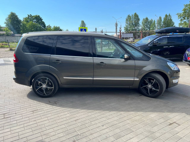 Фото автомобиля 2