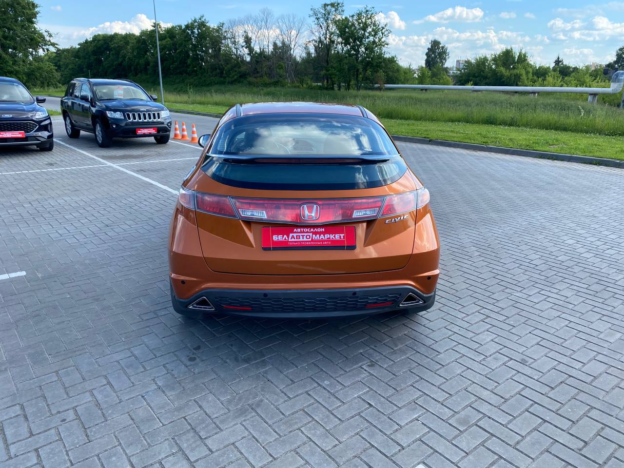 Фото автомобиля 6
