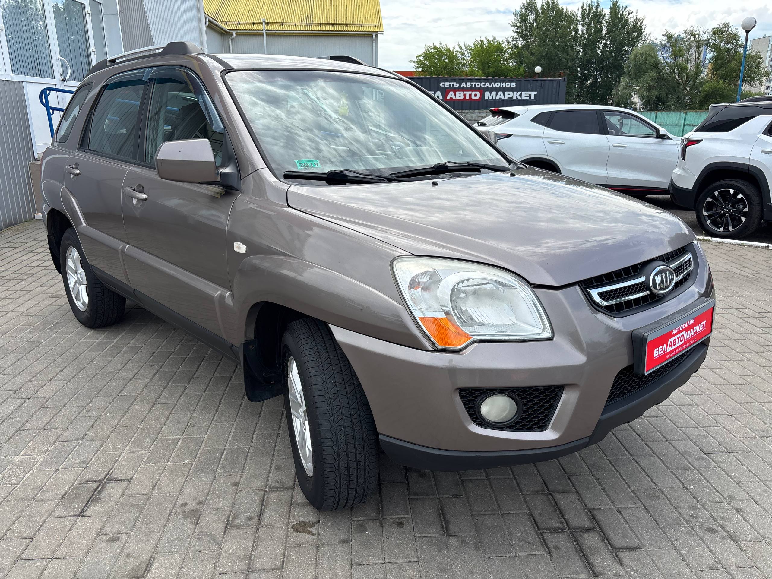 Фото автомобиля 2