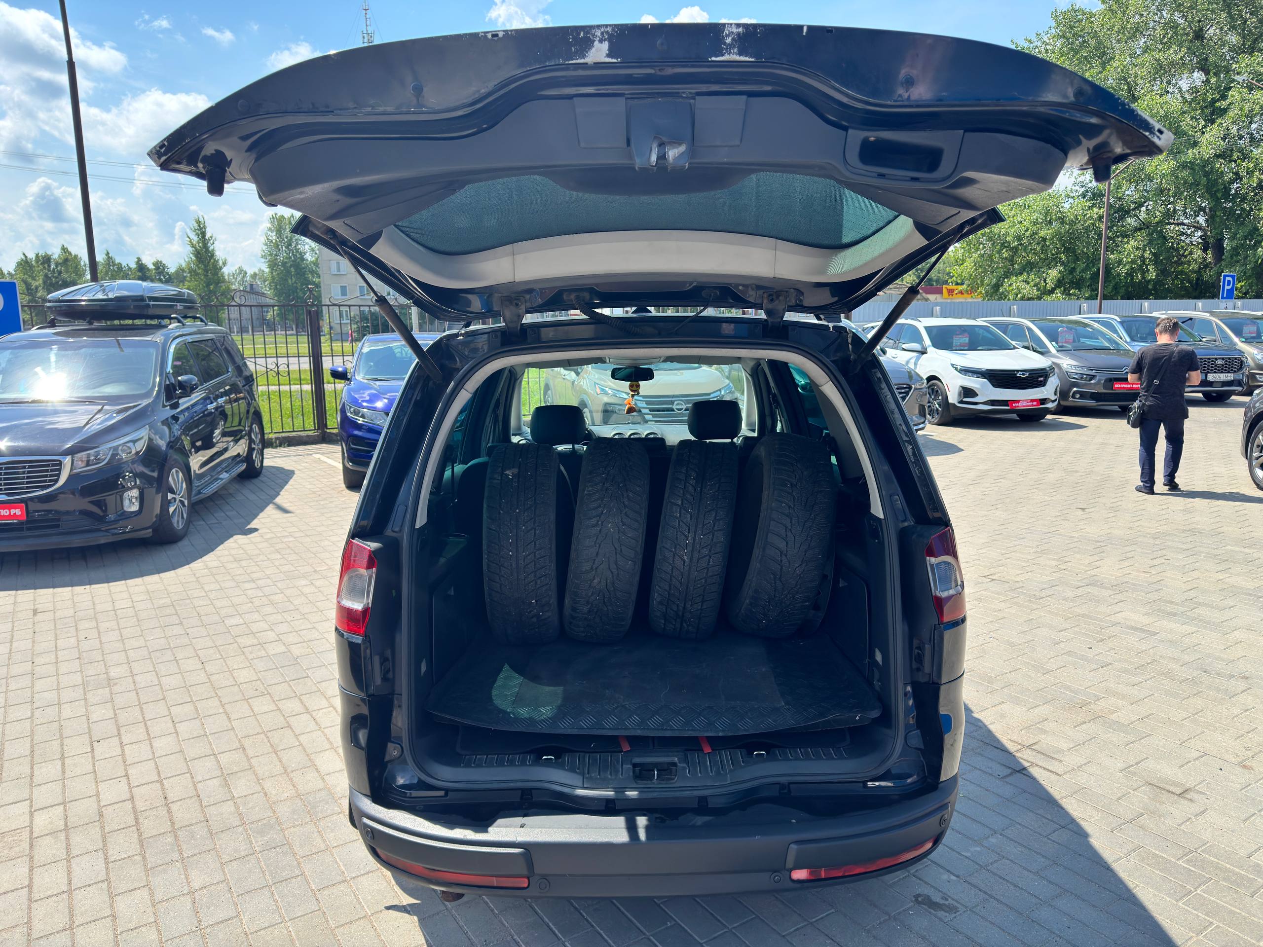 Фото автомобиля 6
