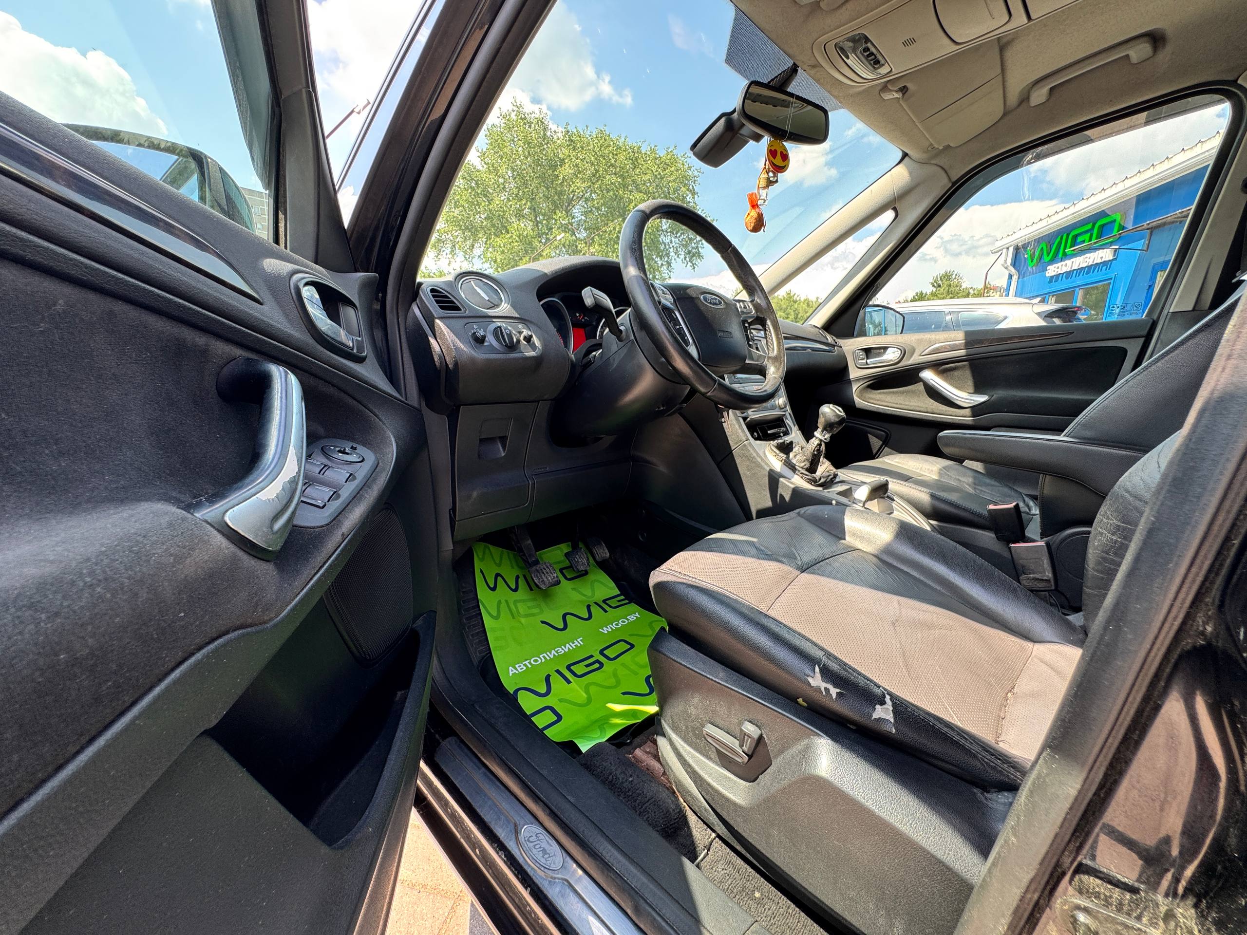 Фото автомобиля 14