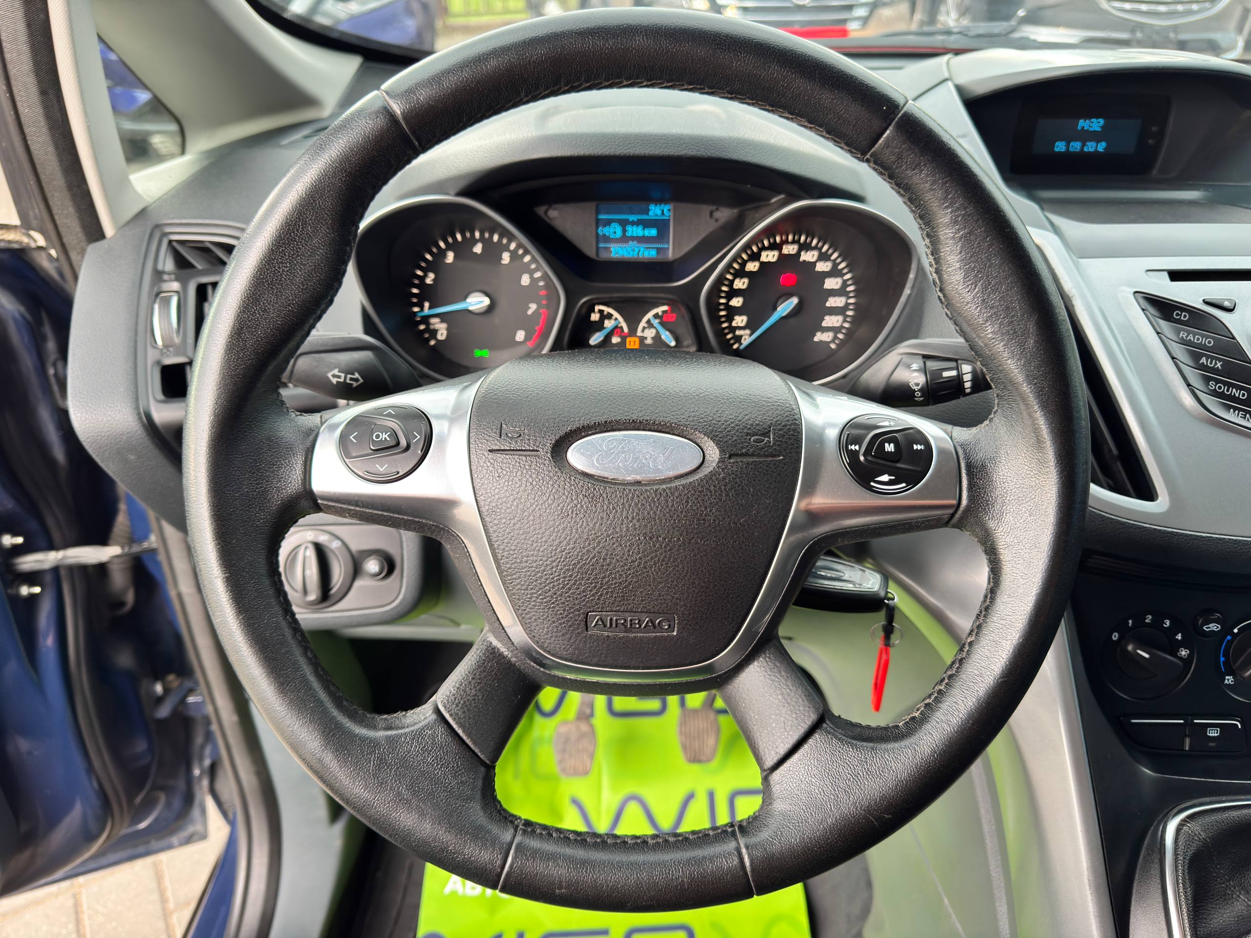 Фото автомобиля 10