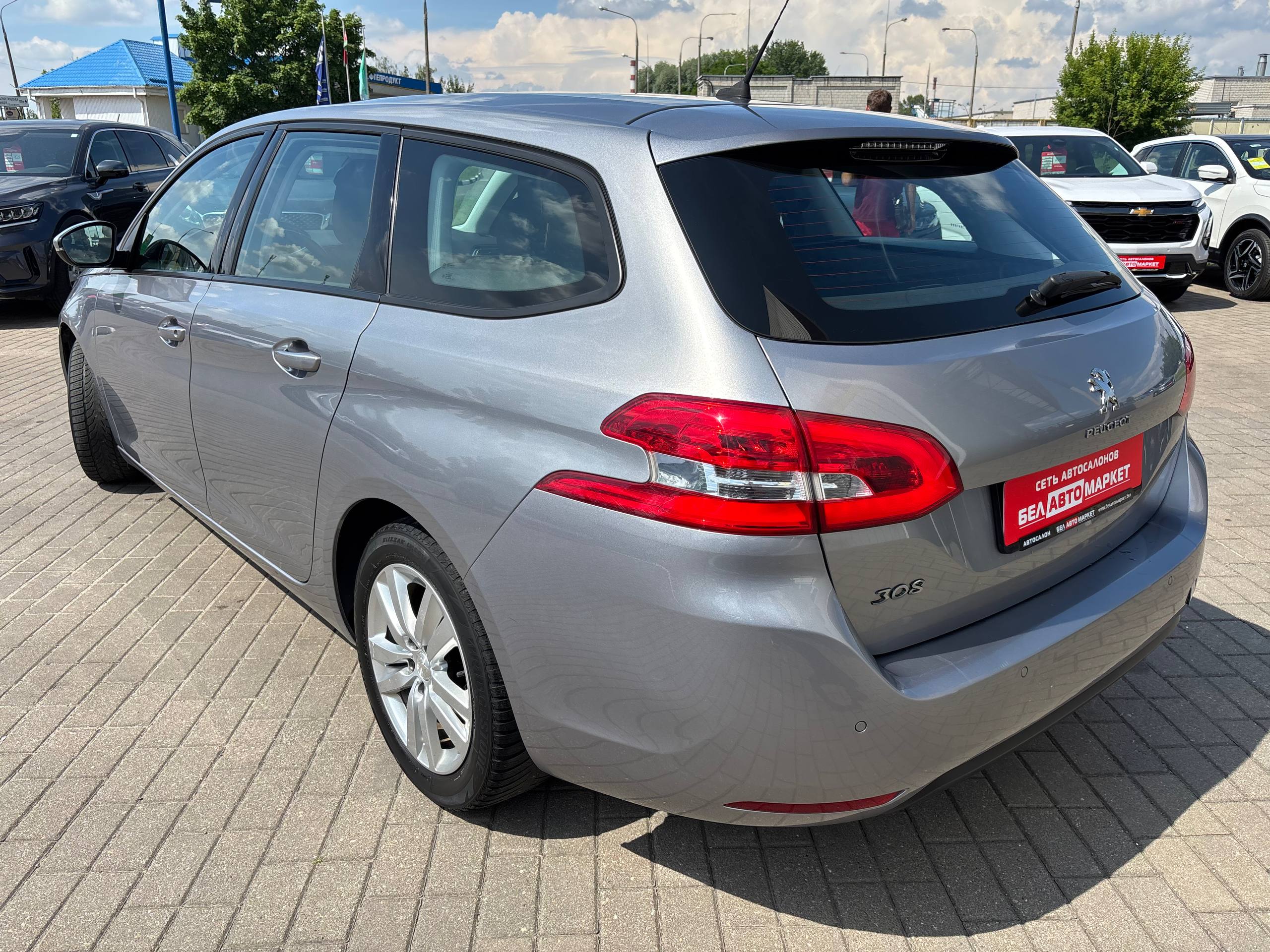 Фото автомобиля 7