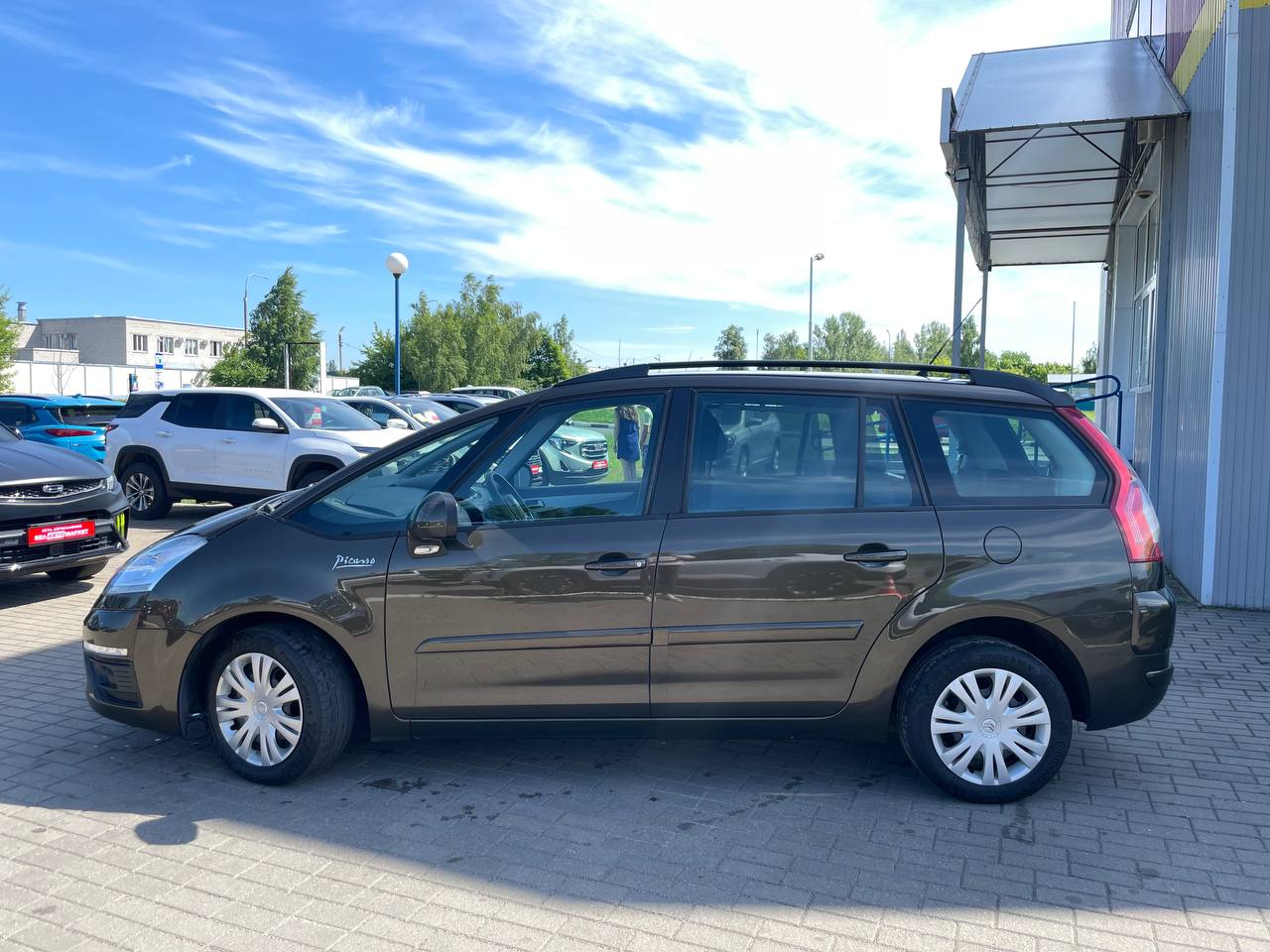 Фото автомобиля 7