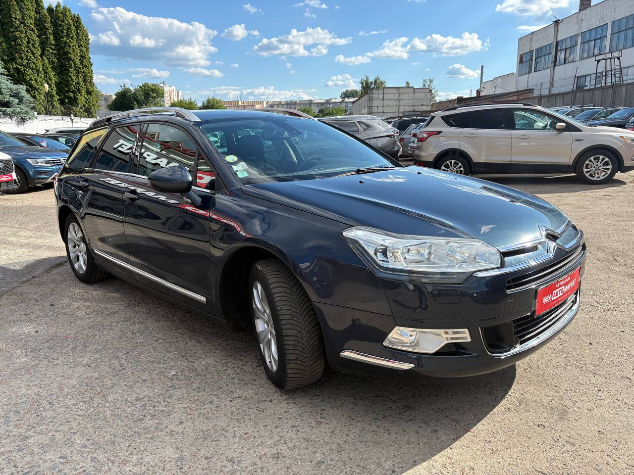 Фото автомобиля 2