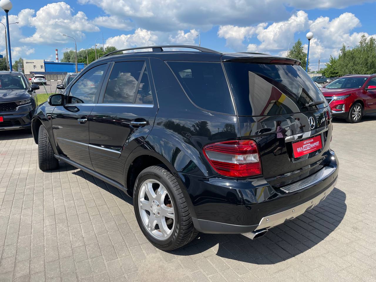 Фото автомобиля 7