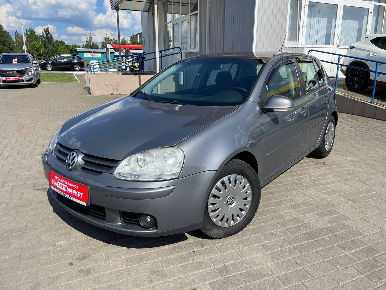 авто с пробегом volkswagen golf 2008