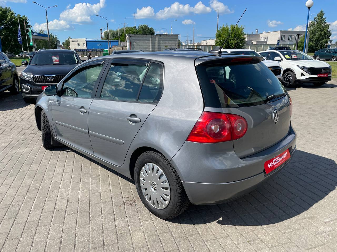 Фото автомобиля 7