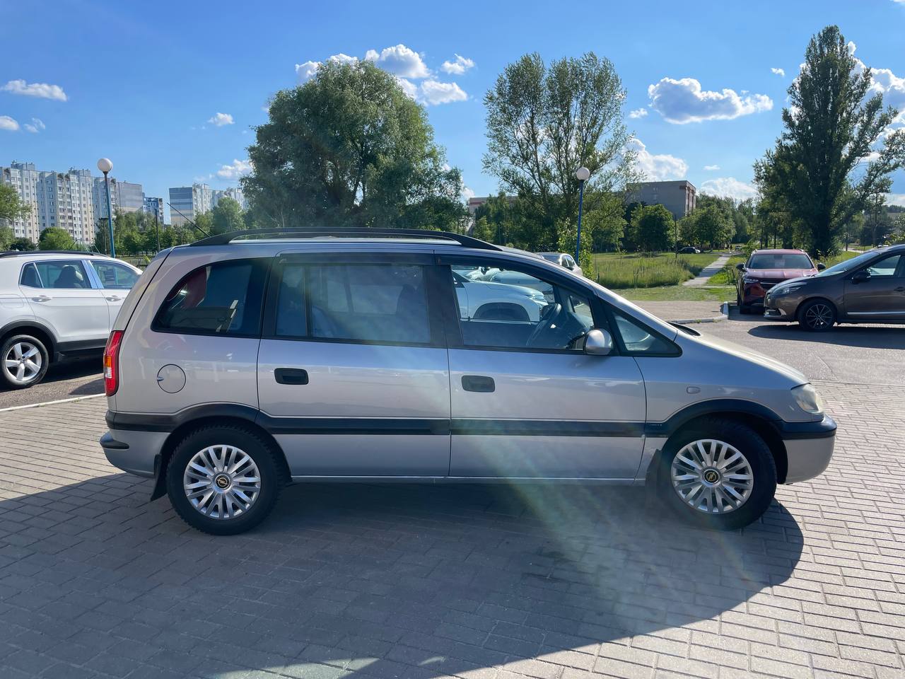 Фото автомобиля 5