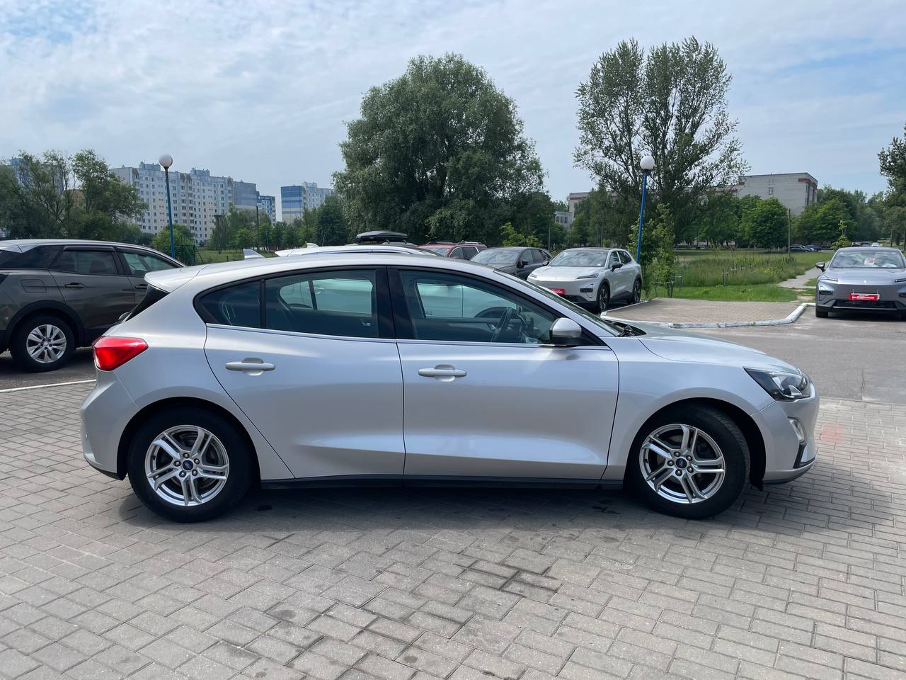 Фото автомобиля 3