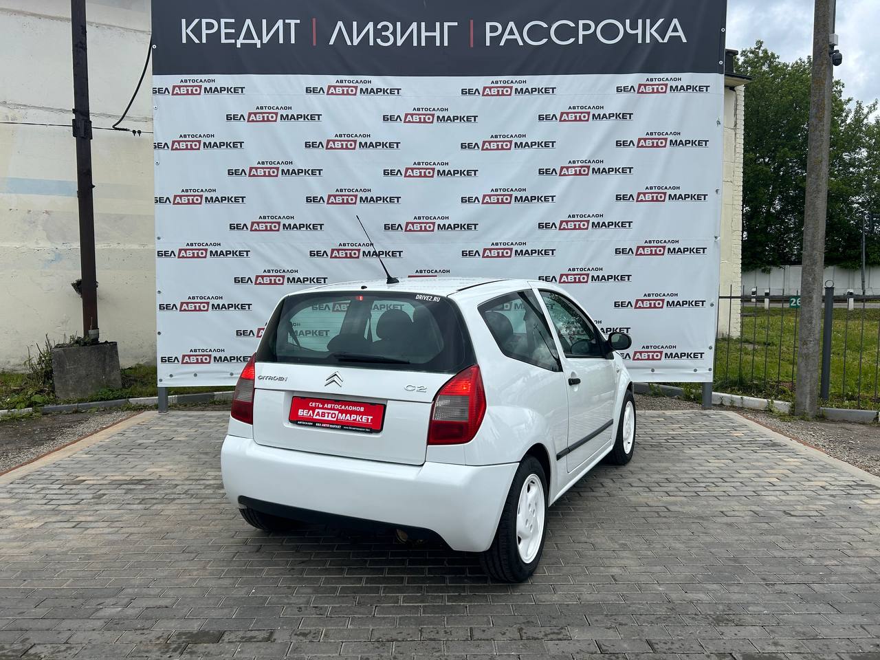 Фото автомобиля 3