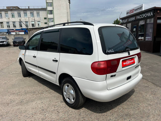 Фото автомобиля 6