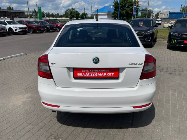 Фото автомобиля 5