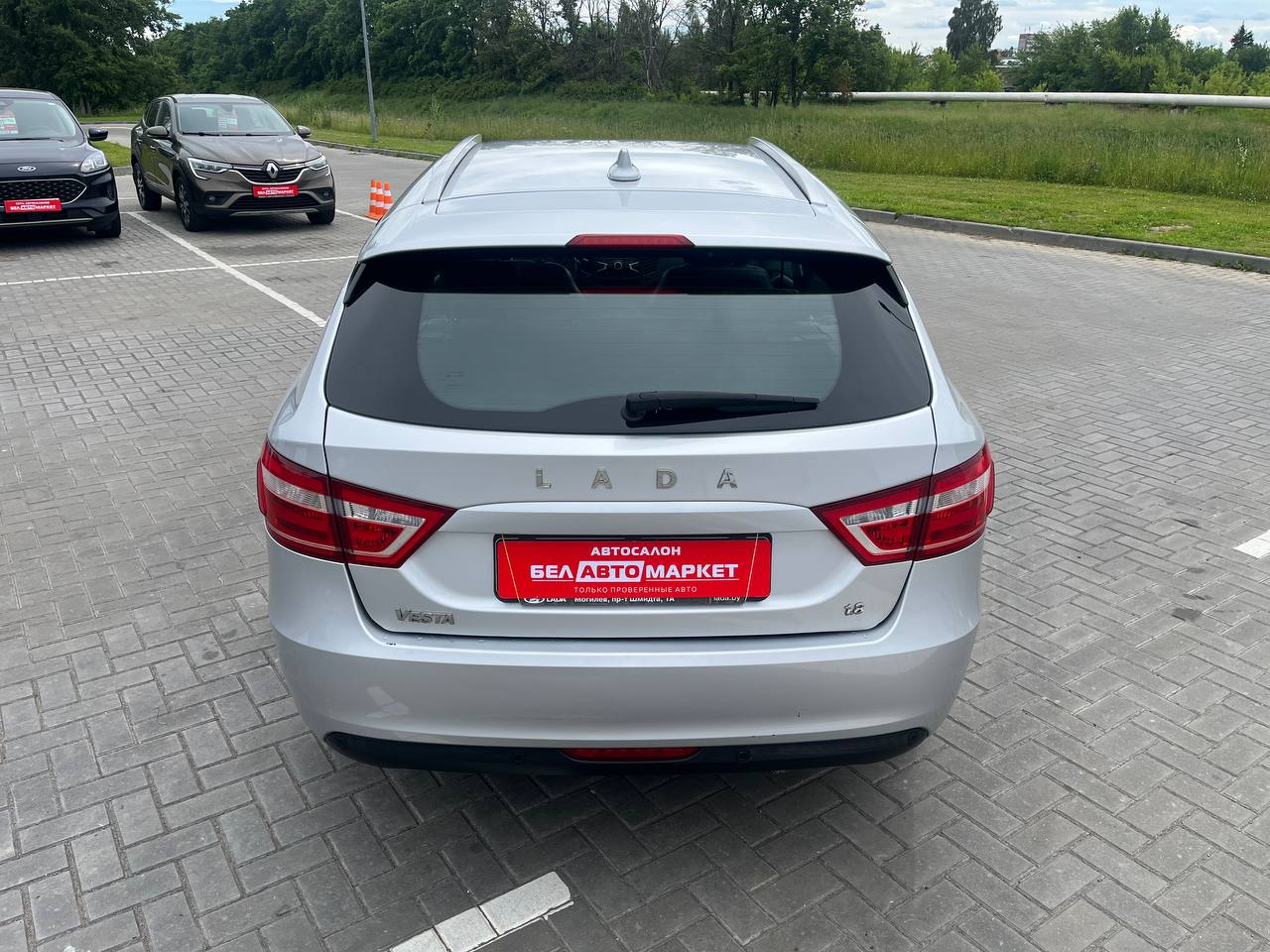 Фото автомобиля 5