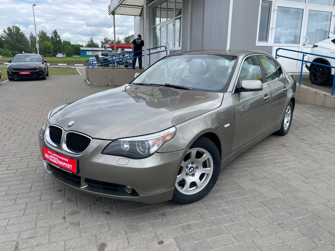 авто с пробегом bmw 5 серия 2003