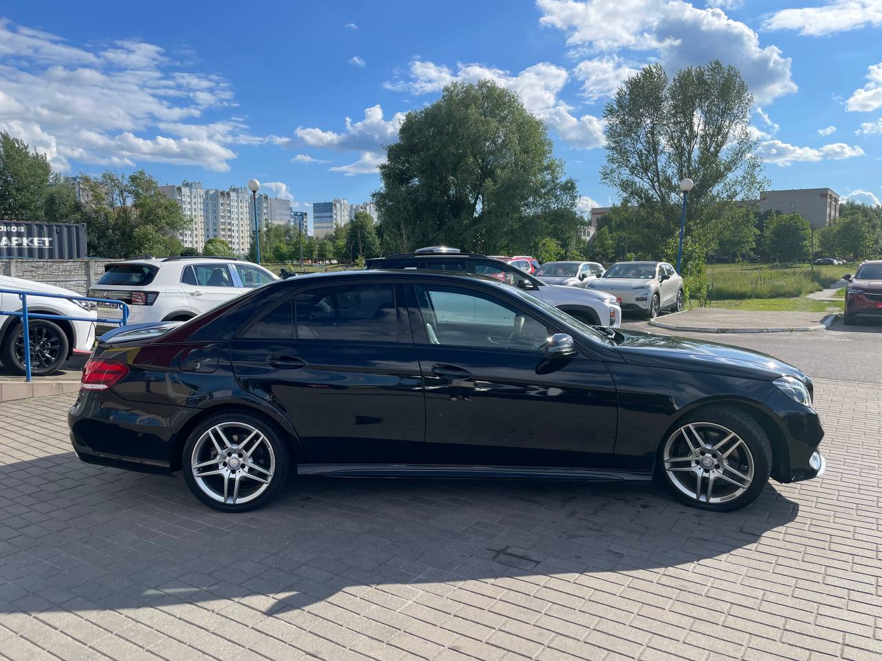 Фото автомобиля 2
