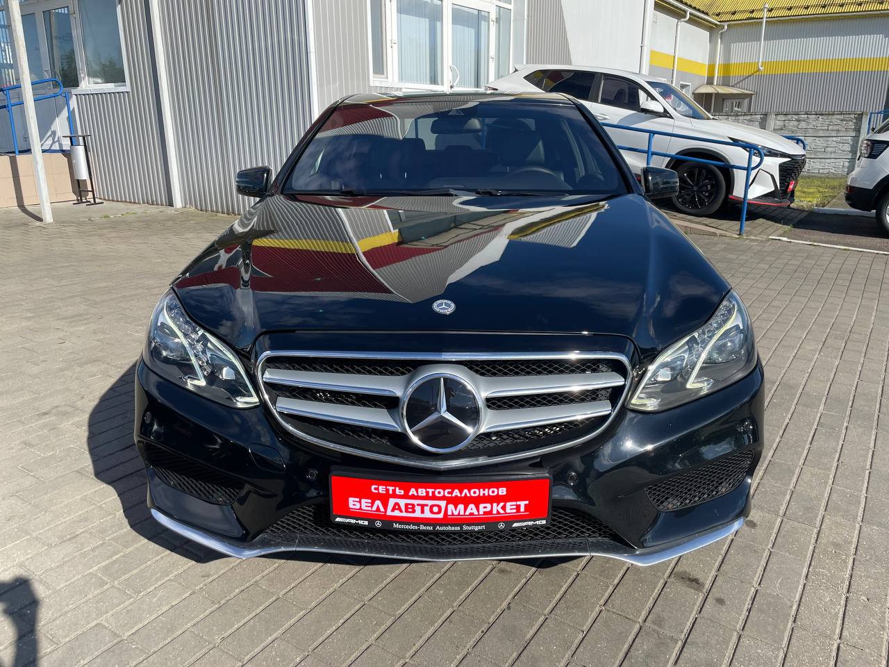 Фото автомобиля 3