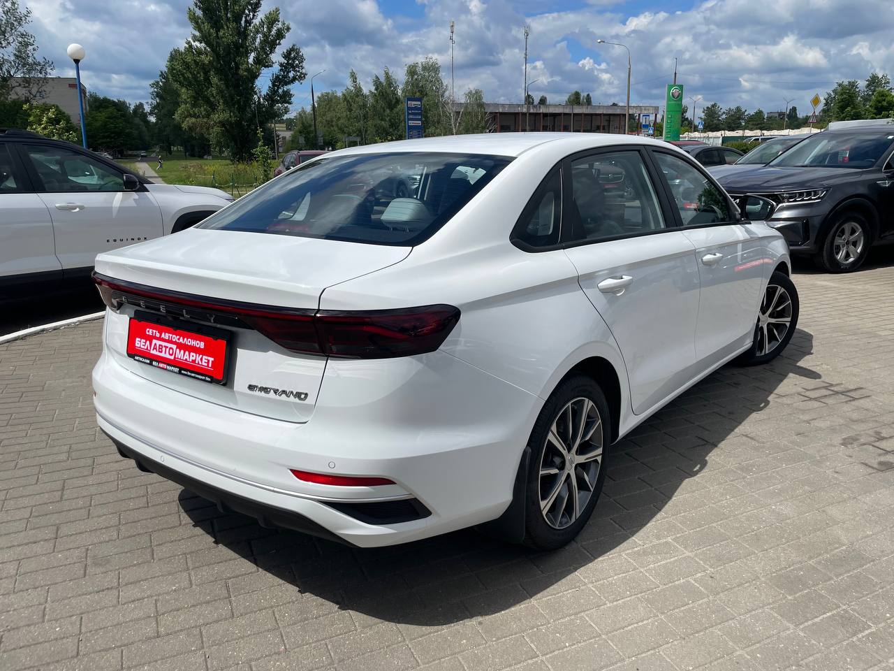 Фото автомобиля 5