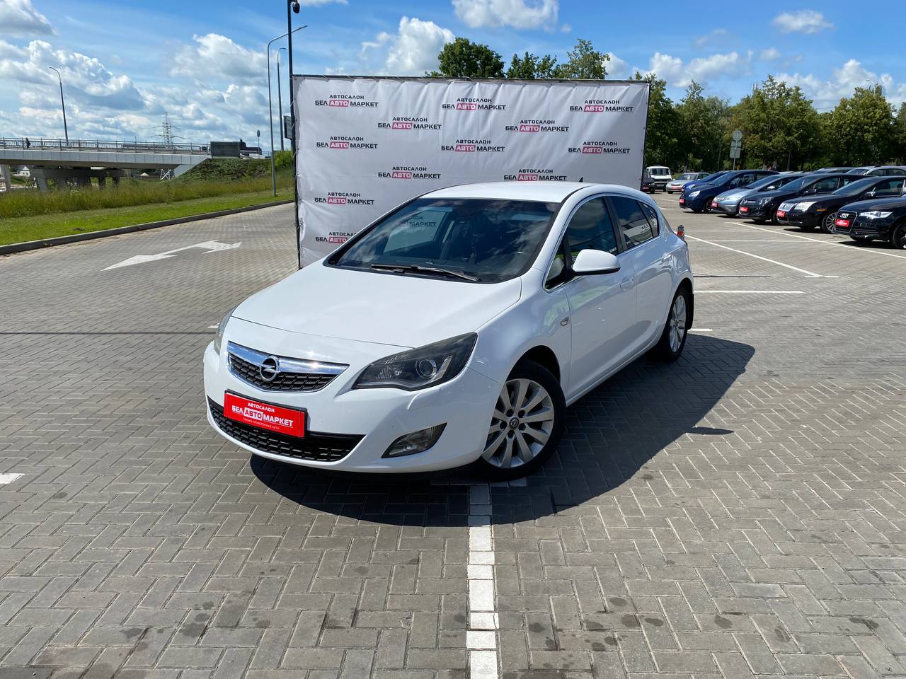 авто с пробегом opel astra 2011