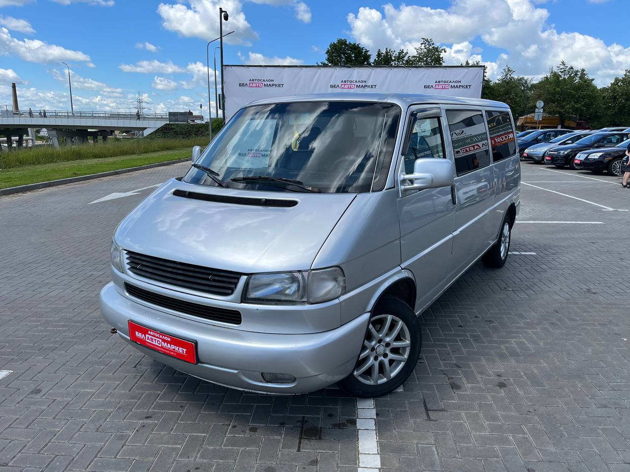 авто с пробегом volkswagen caravelle 2000