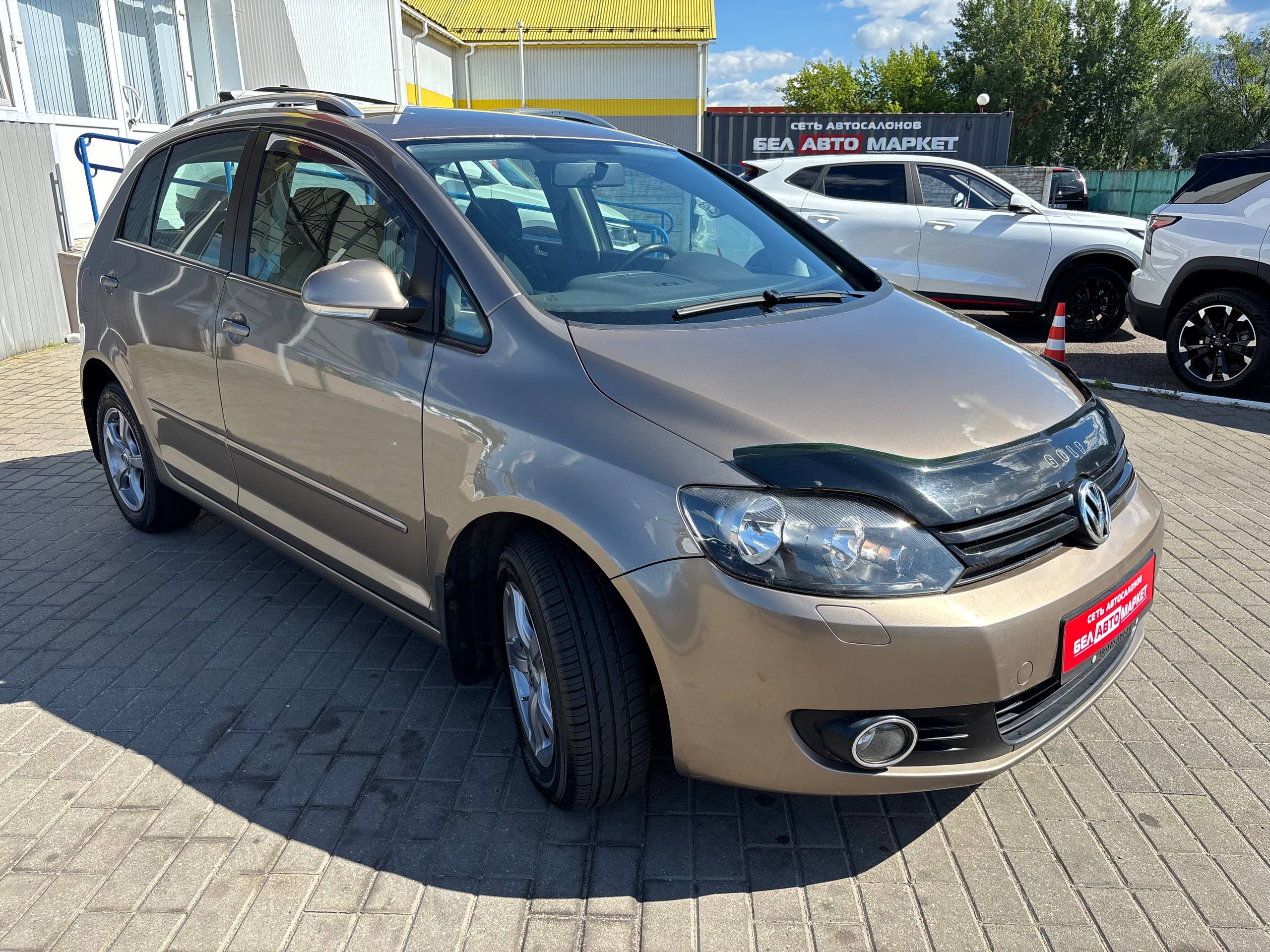 Фото автомобиля 2