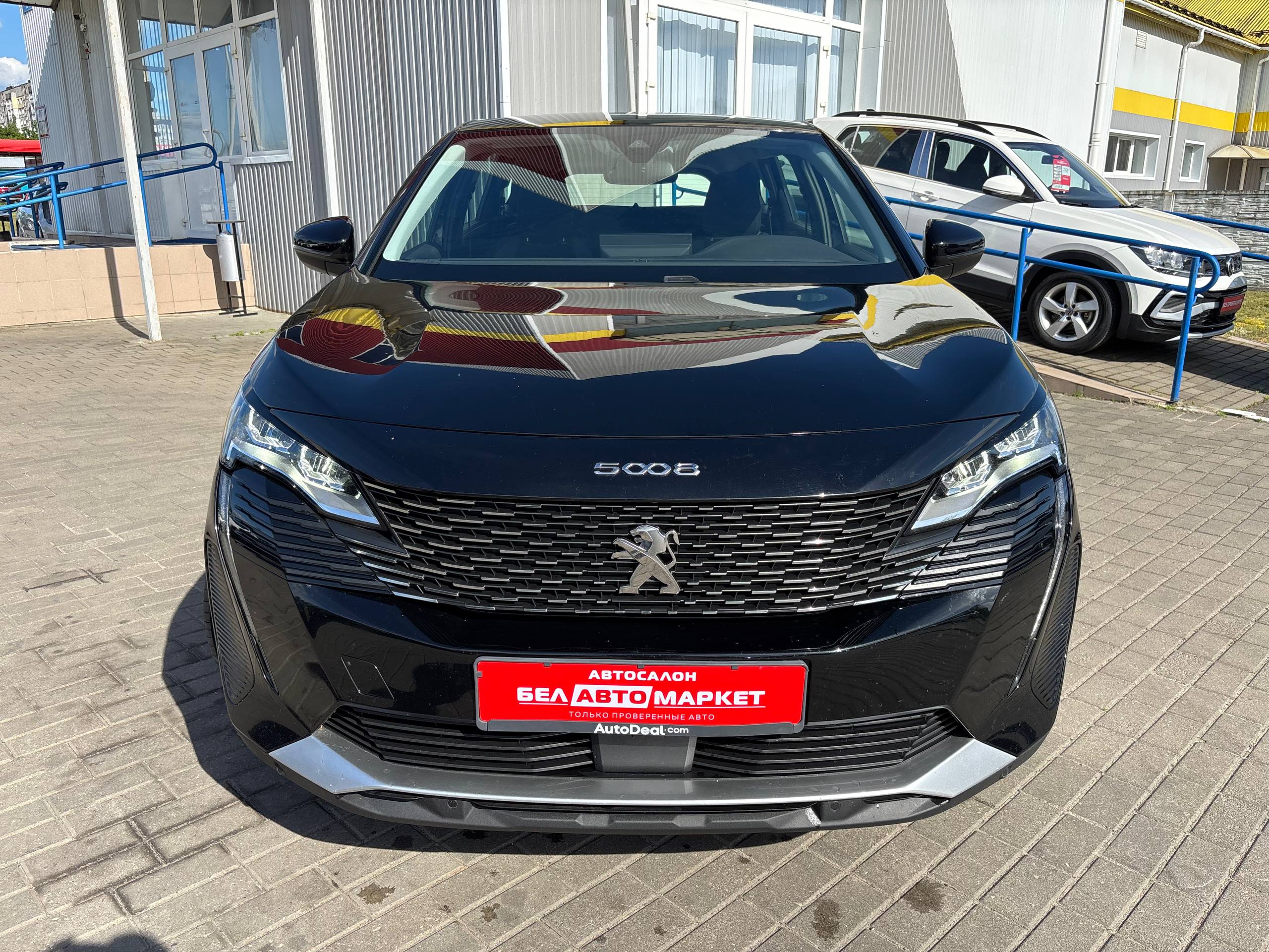 Фото автомобиля 3